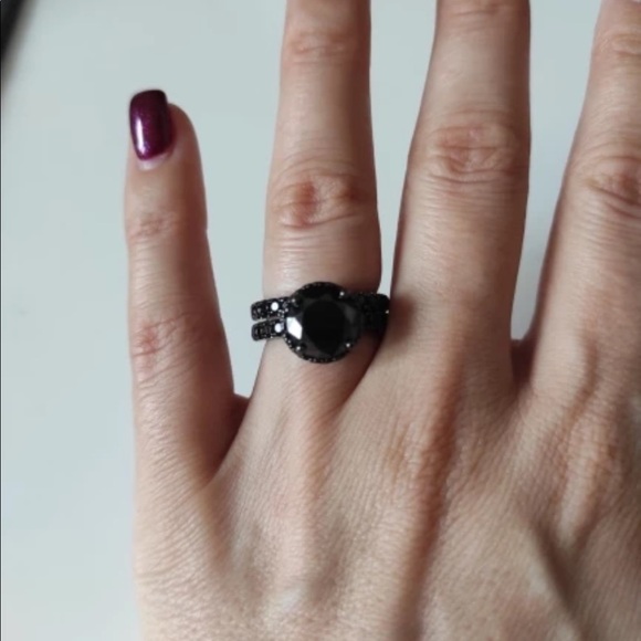 New 2pc Set  Black Gold Plated Zircon Ring - Picture 4 of 6